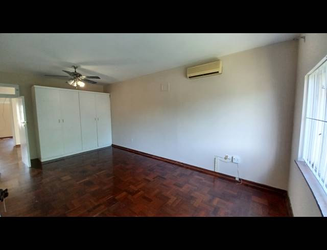 2 BEDROOM APARTMENT SOLD IN BULWER
